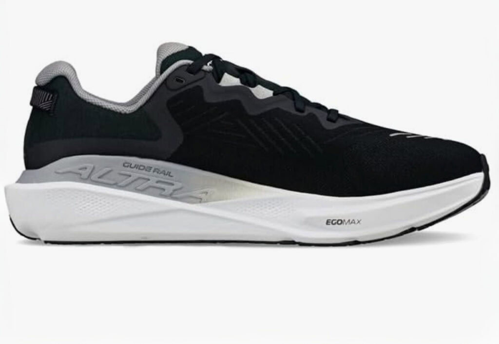 best flat feet runners