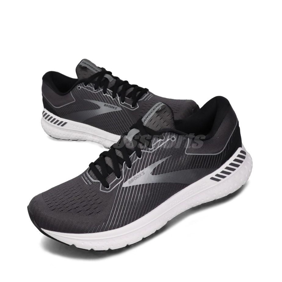 5 Best Running Shoes For Heavy Men 2022
