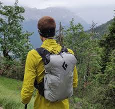 Black Diamond Distance 15 running backpack