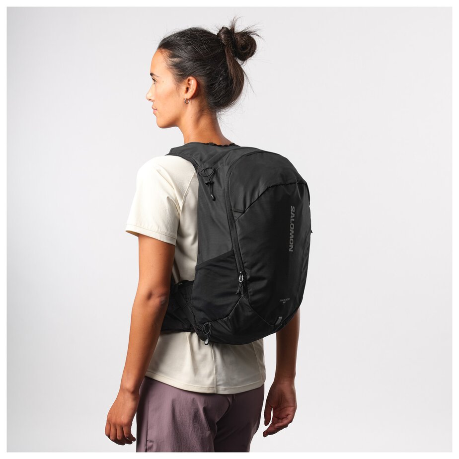 Salomon Trailblazer 20 running backpack