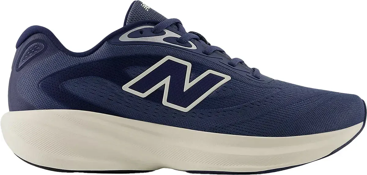 New Balance Fresh Foam 680v9 blue running shoe