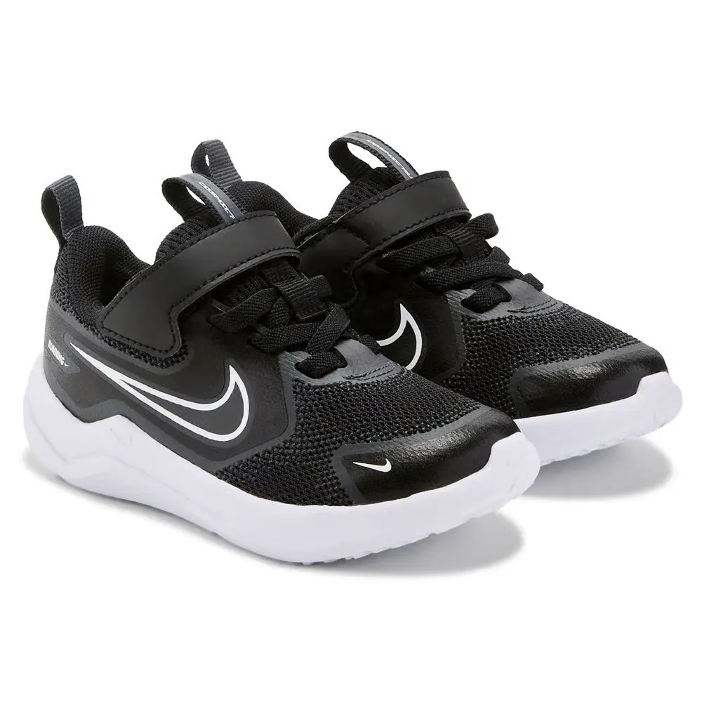 Nike Cosmic Runner preschool running shoe